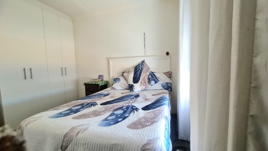 To Let 2 Bedroom Property for Rent in Hagley Western Cape